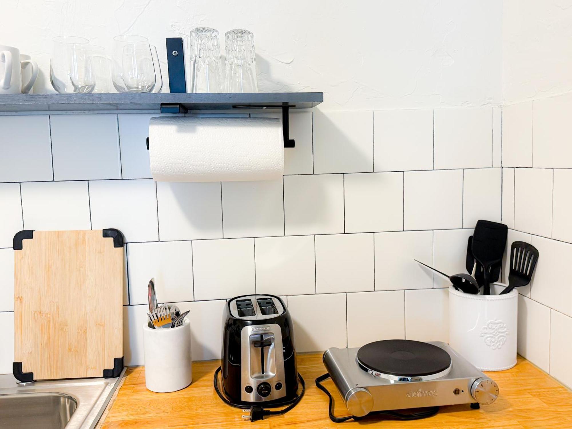 オクラホマシティ Chic 2Br Retreat Near Paseo #31Bヴィラ エクステリア 写真