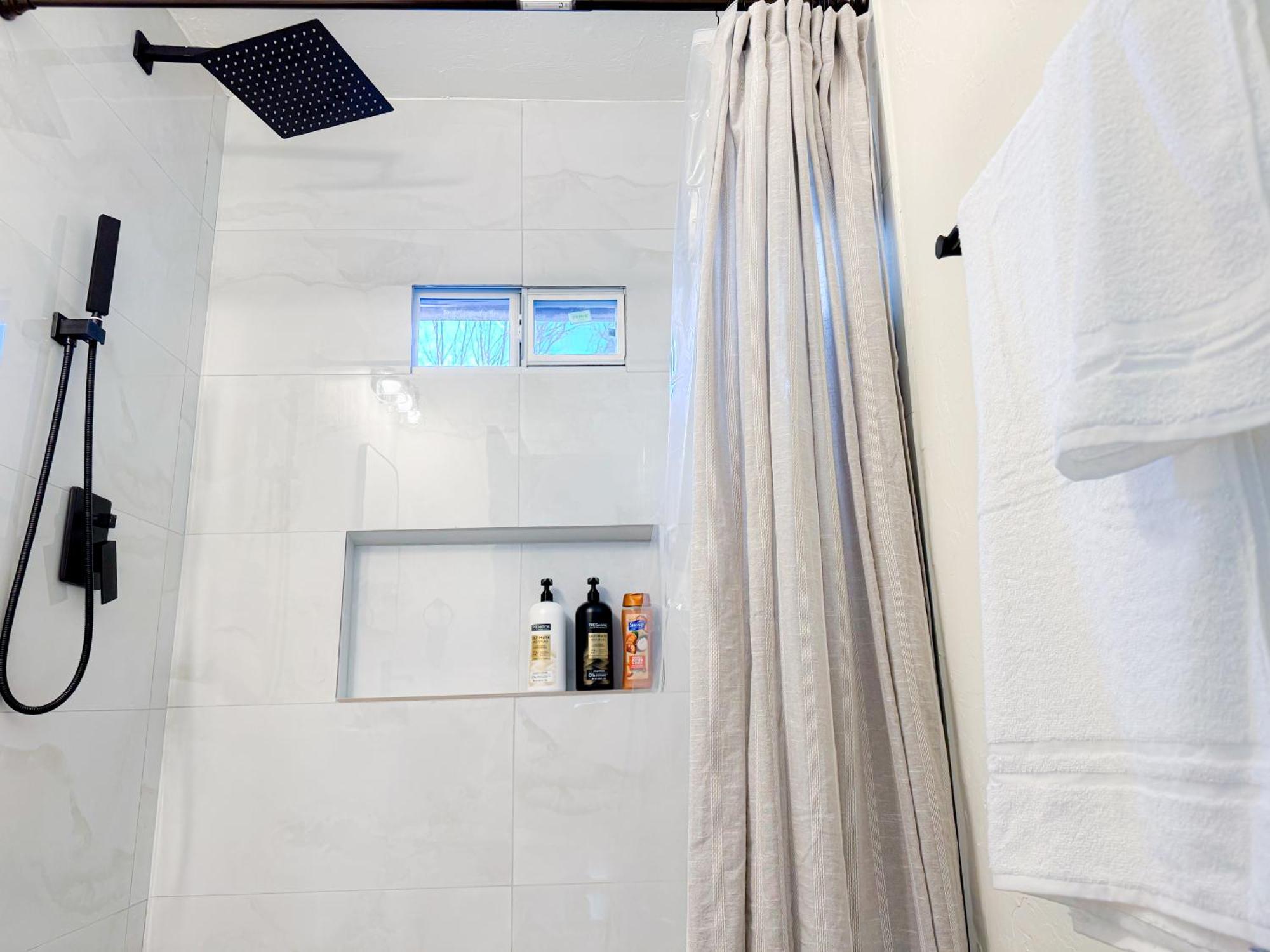 オクラホマシティ Chic 2Br Retreat Near Paseo #31Bヴィラ エクステリア 写真